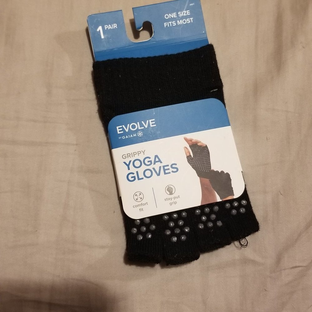 Yoga gloves